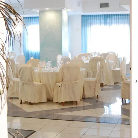 Hotel Dakar Living Vasto