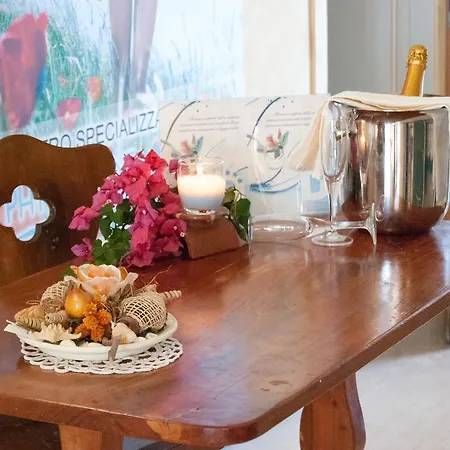 Hotel Dakar Living Vasto 3*