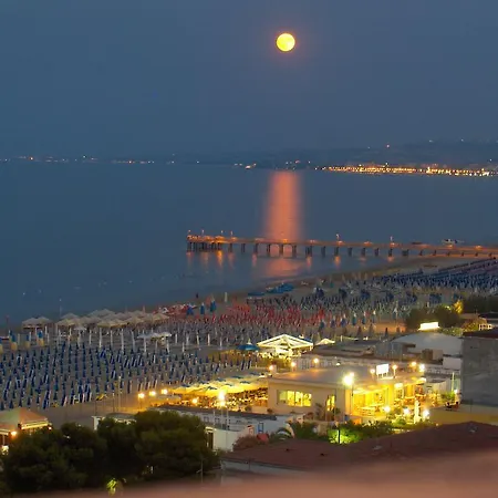 Dakar Living Vasto Hotel Vasto Marina