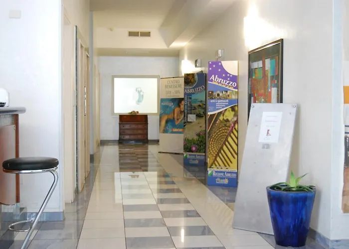 Dakar Living Vasto Hotel Vasto Marina