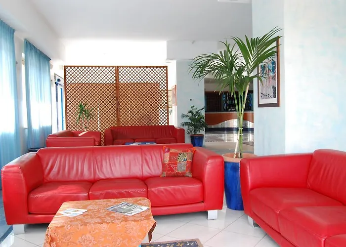 Hotel Dakar Living Vasto 3*